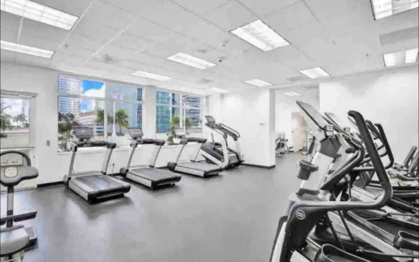 *luxurious Highrise 2brcondo Brickell- Waterviews* Appartamento Miami