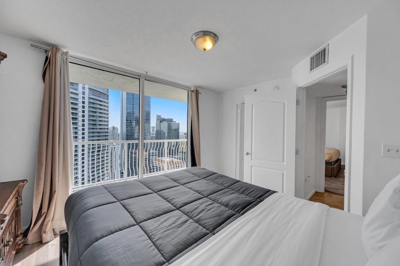 *luxurious Highrise 2brcondo Brickell- Waterviews* Appartamento Miami